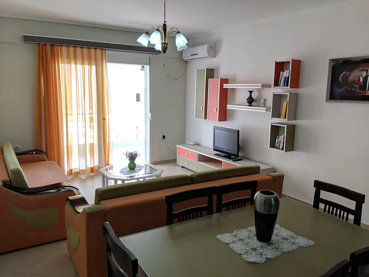 Seafront Apartment Саранда Албания